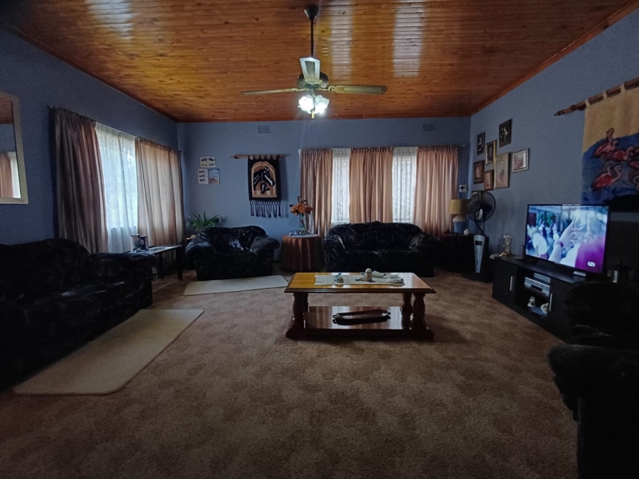 3 Bedroom Property for Sale in Songloed North West